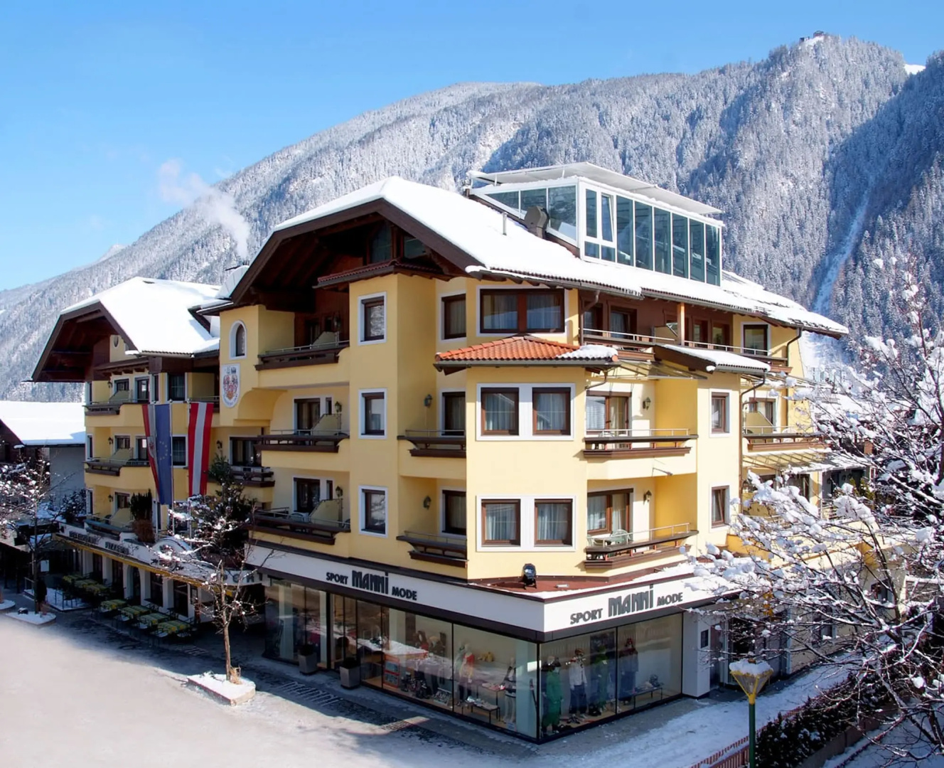 MANNI The Hotel