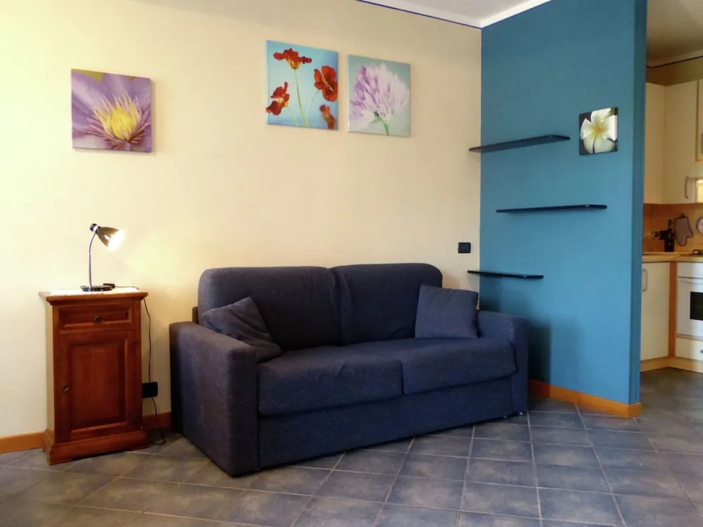 Rustically Decorated, Stylish Property