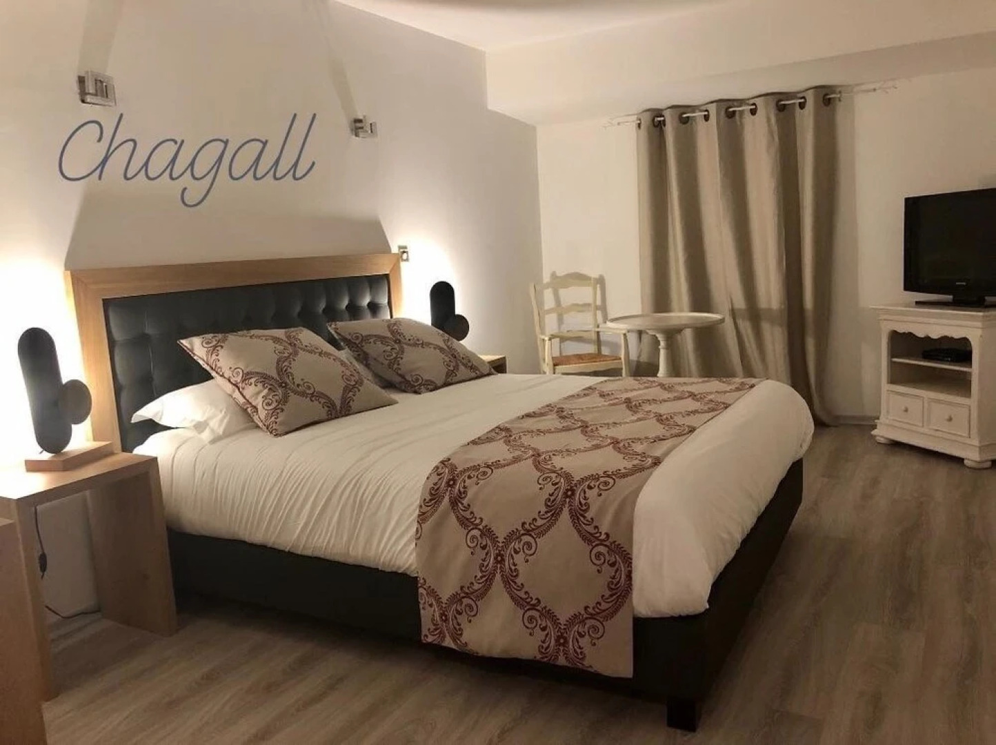 Auberge le lupin blanc