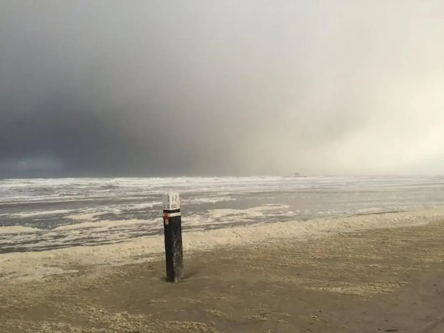Chalet Zeester J38 Ameland