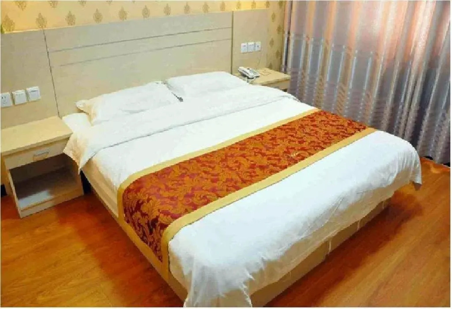 Huayu Business Express Hotel