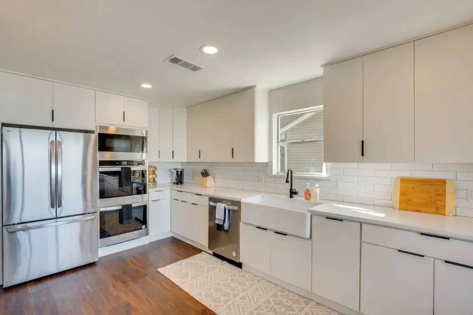 Dock & Fire Pit: Lakefront Gun Barrel City Getaway