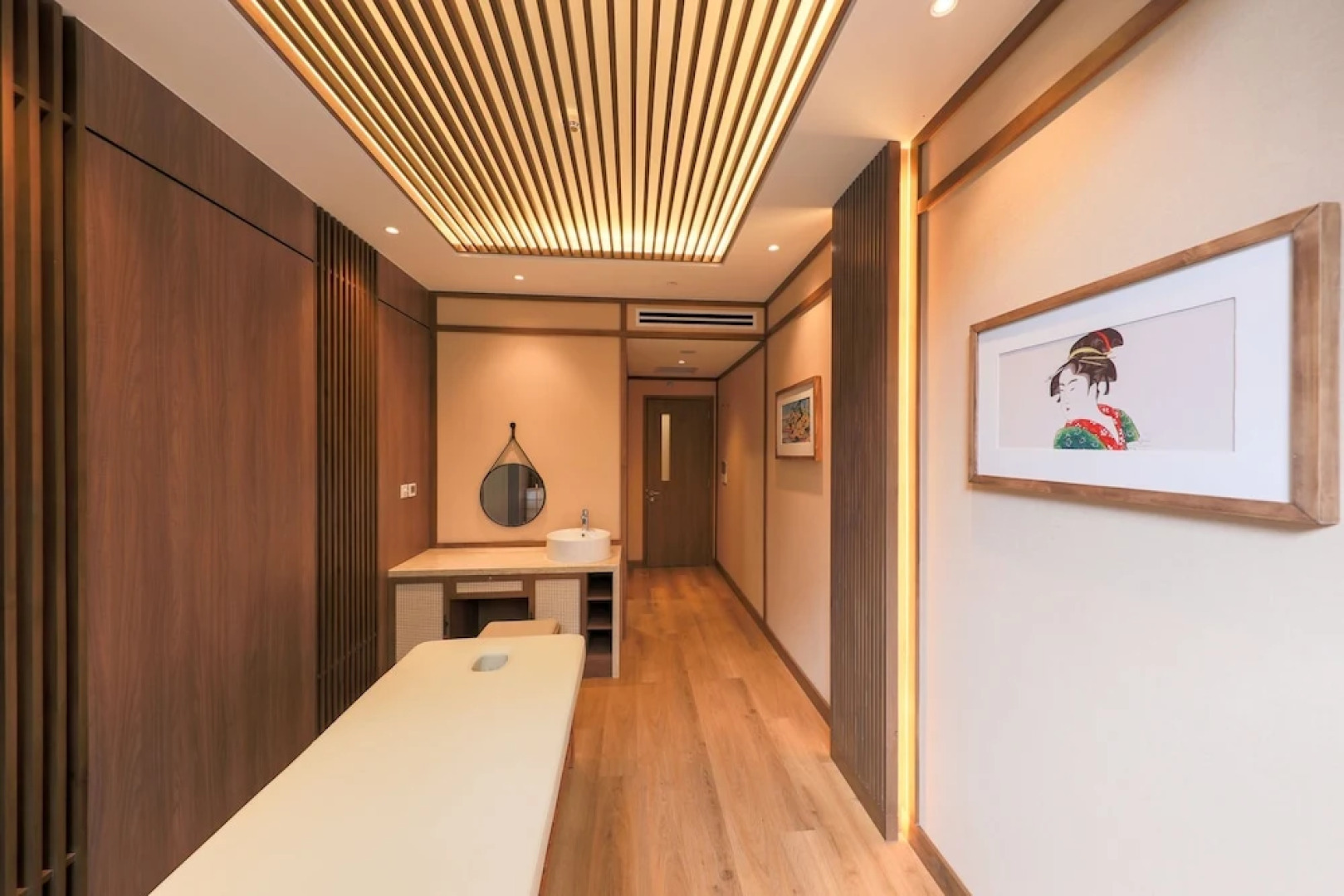 Yoko Onsen Quang Hanh