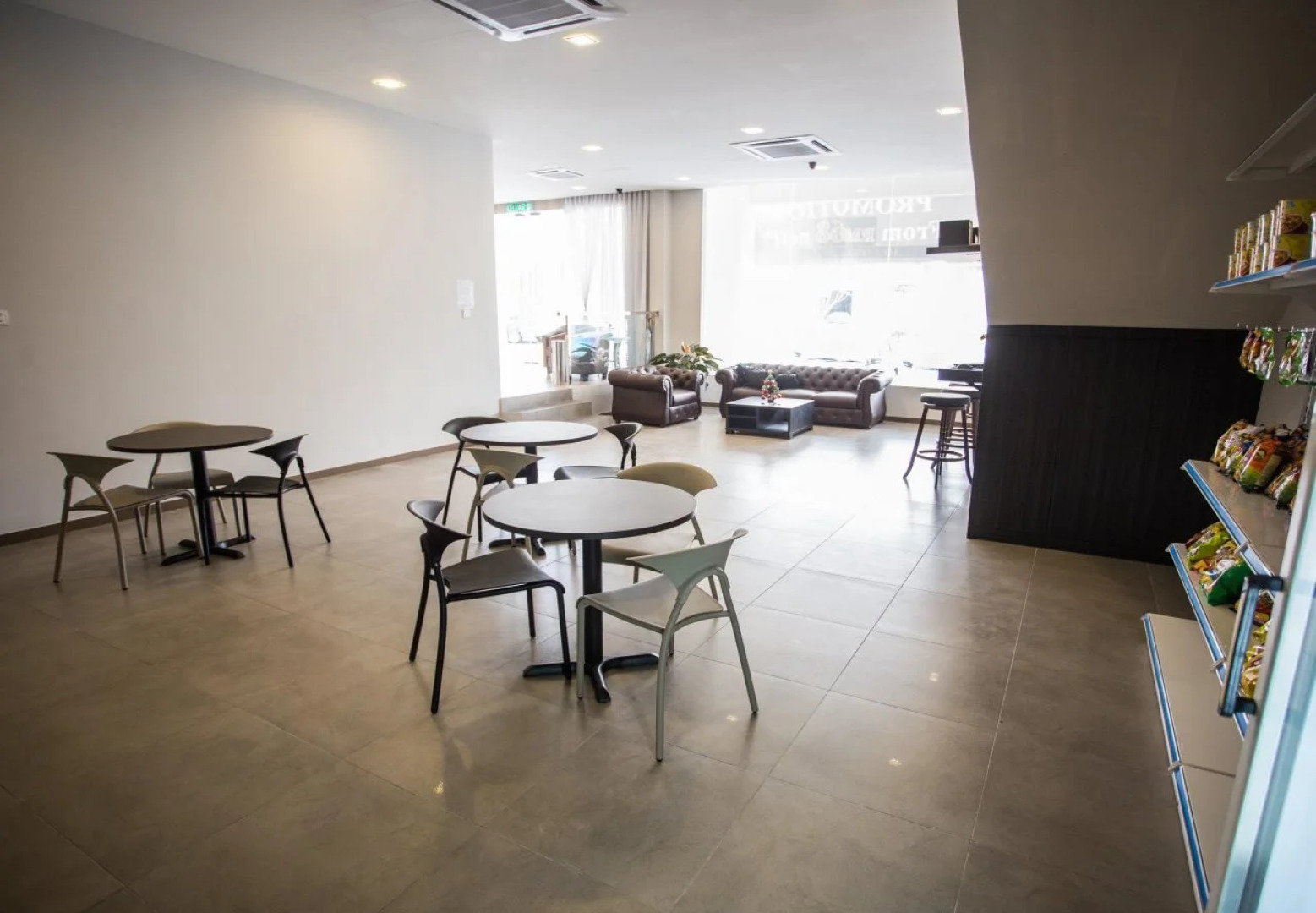 Hotel Zamburger Victory City