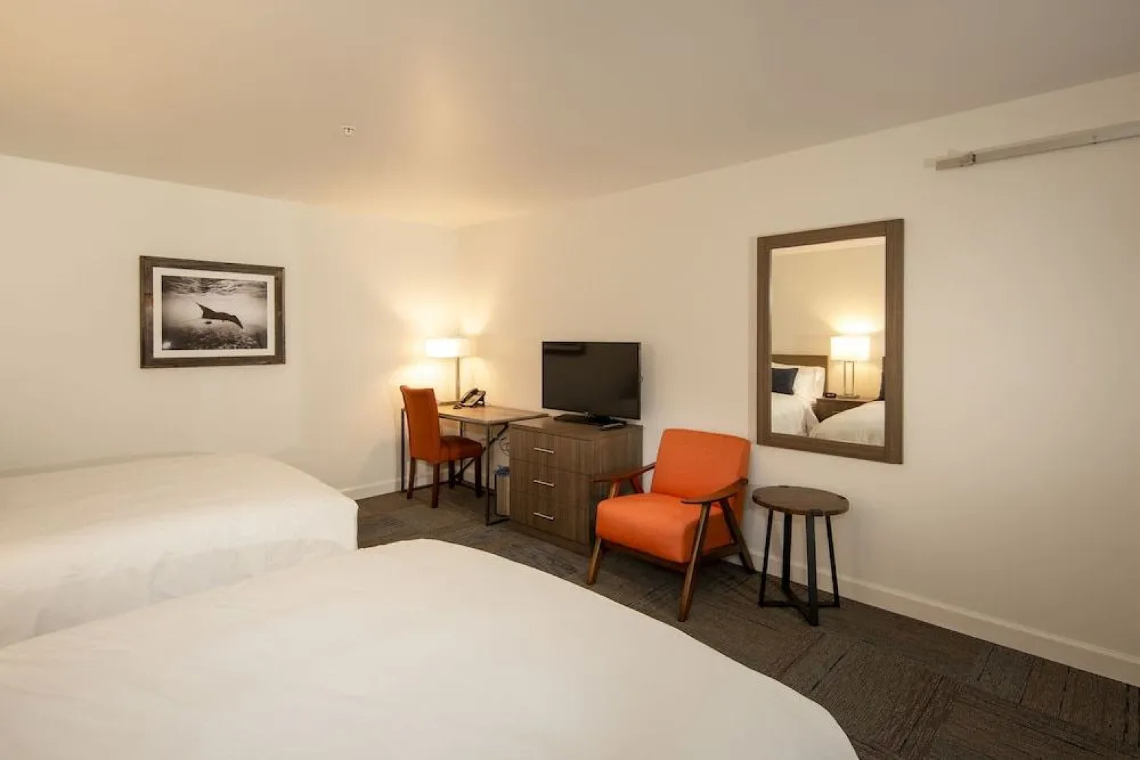 Inn At Moss Landing Point