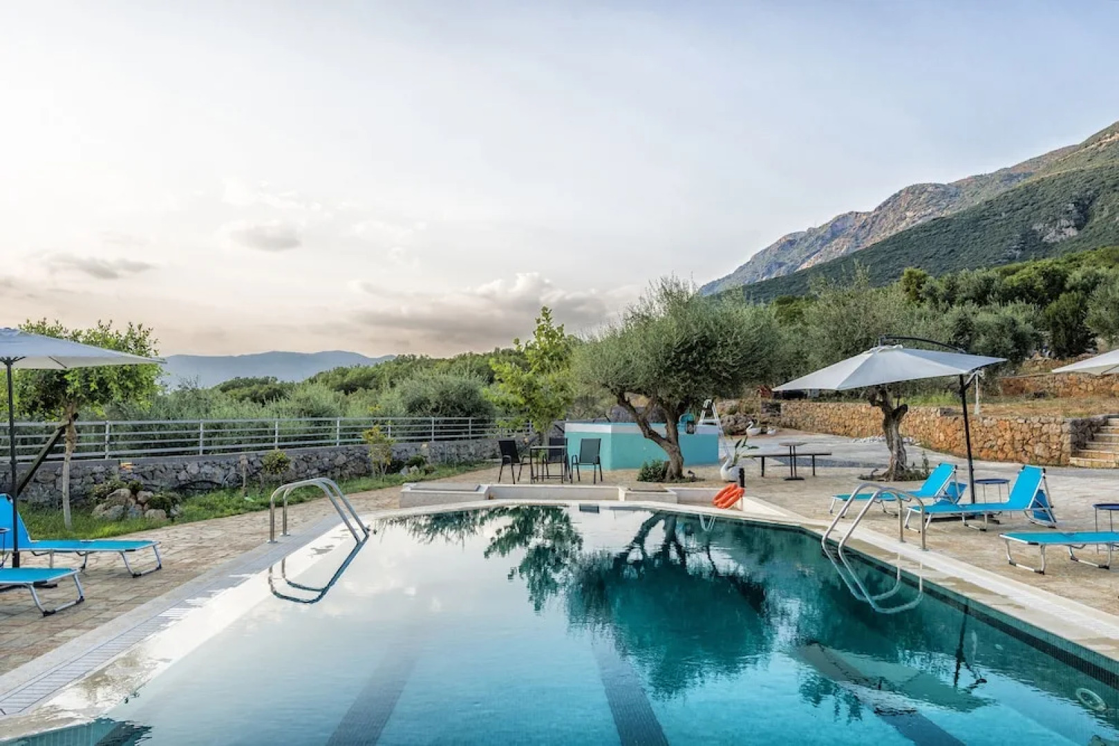 Seaview Splendor at Eros Loft with Infinity Pool