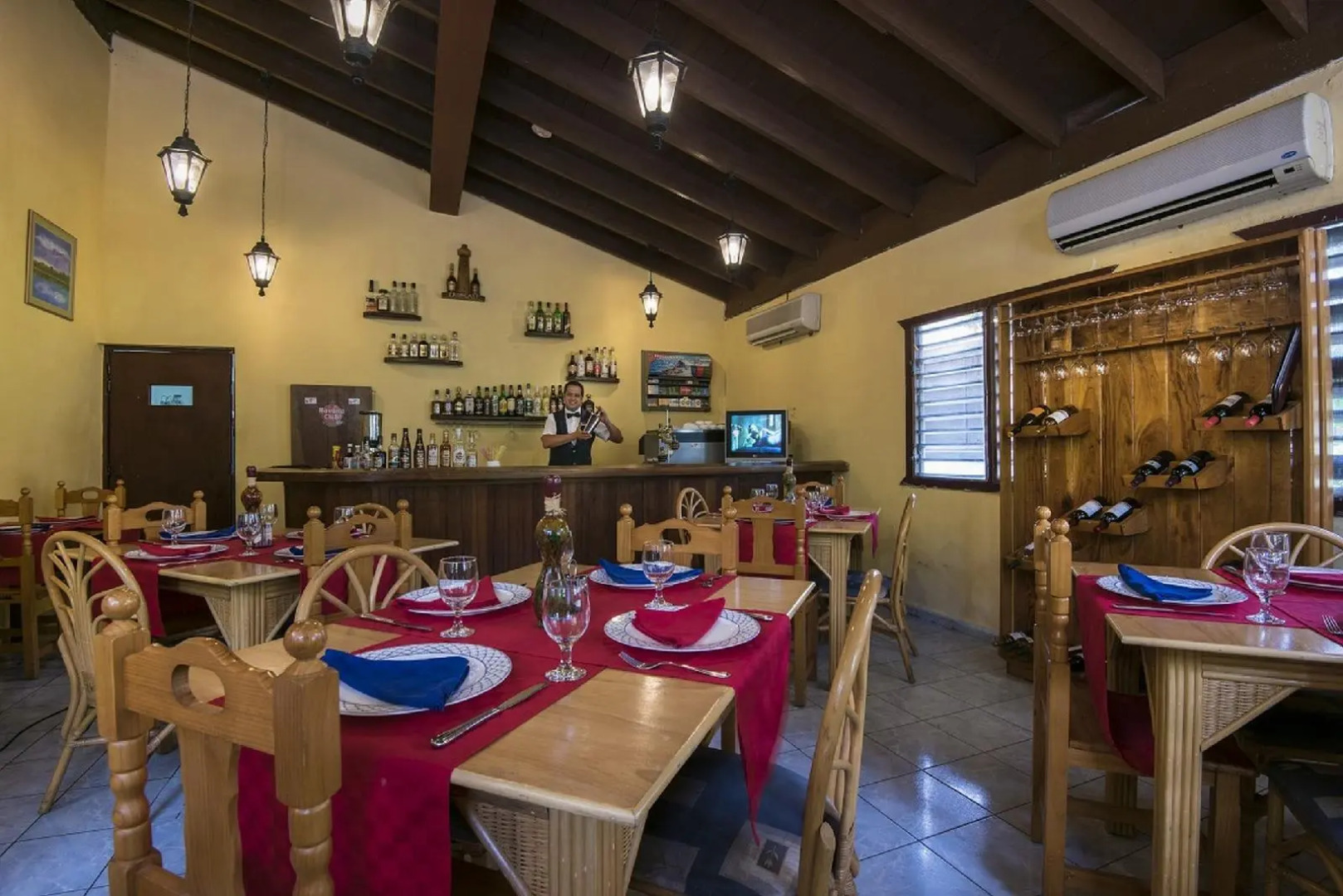 Villa Cabo De San Antonio