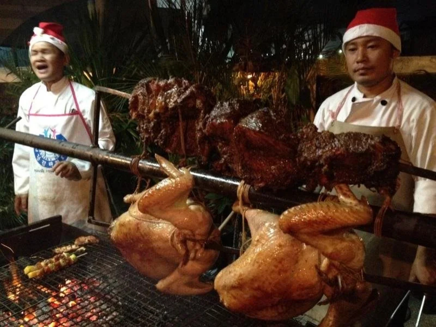 Hotel Petchkasem Grand