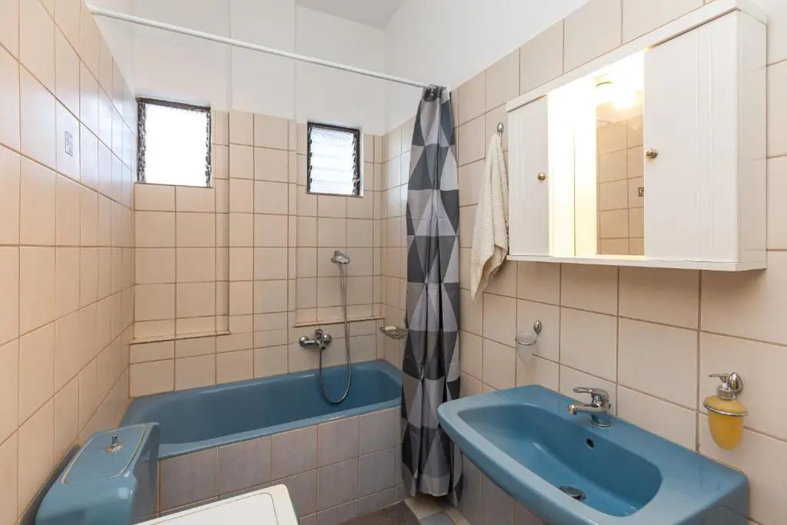 Dimitra House - Corfiot country side getaway