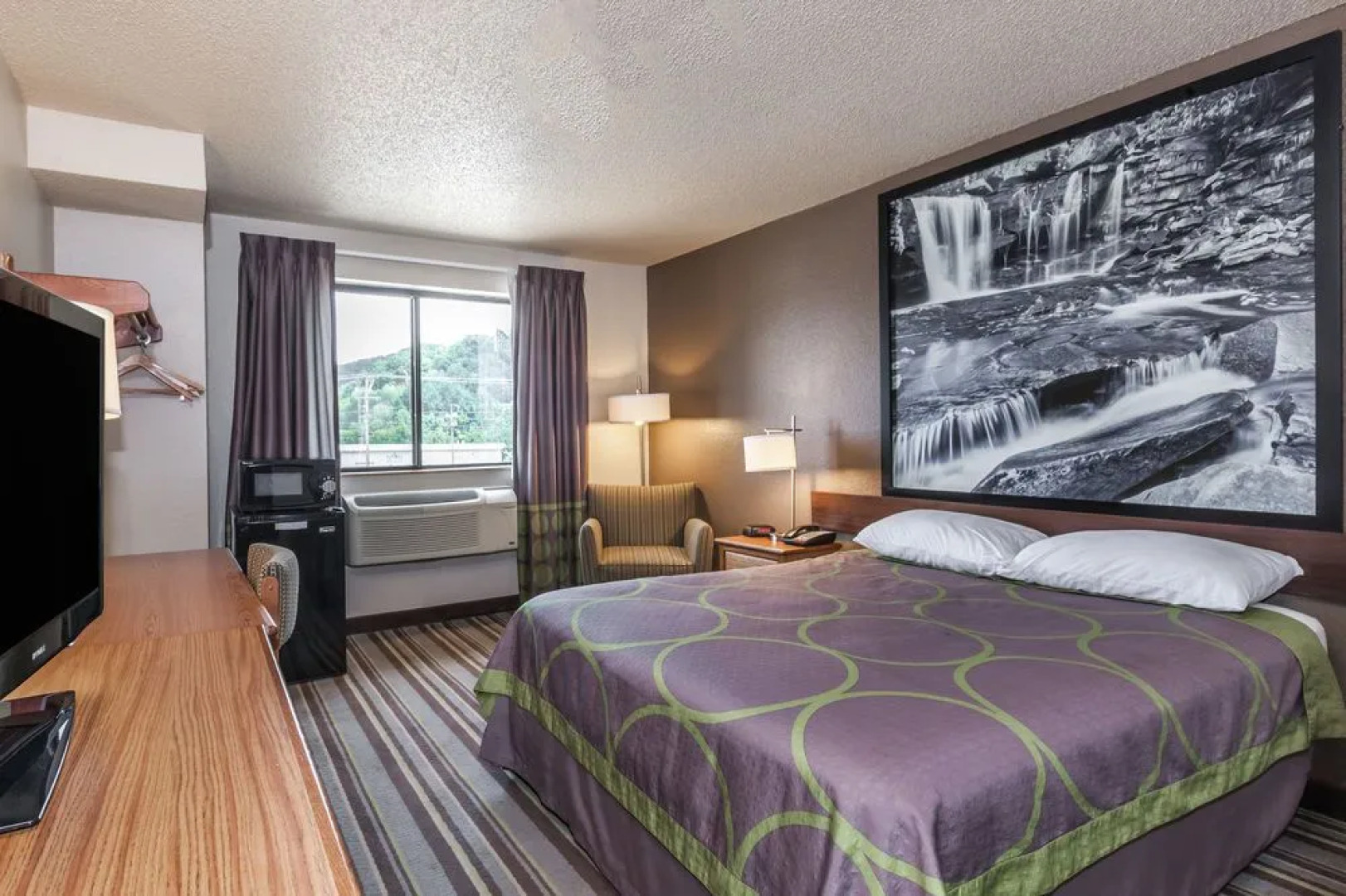 Super 8 Dunbar/Charleston Area