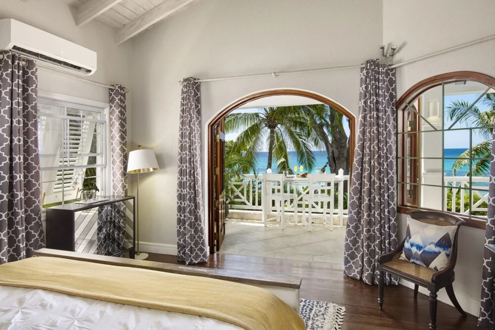 La Paloma by Blue Sky Luxury