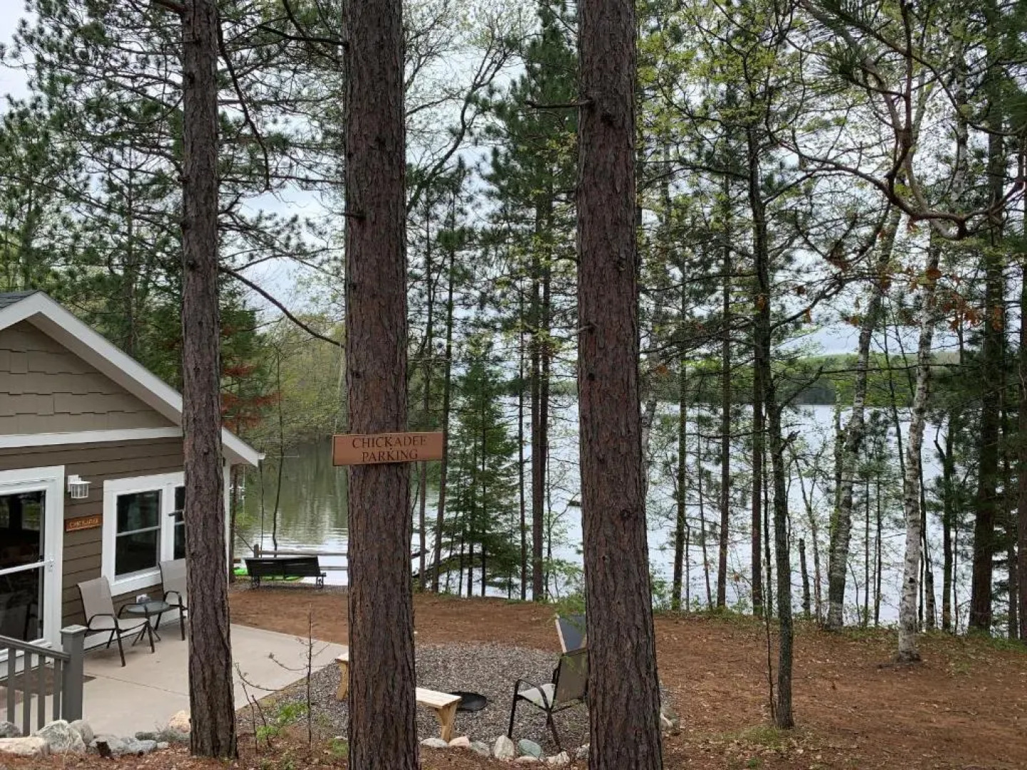Deerwood Resort - Chickadee Cabin
