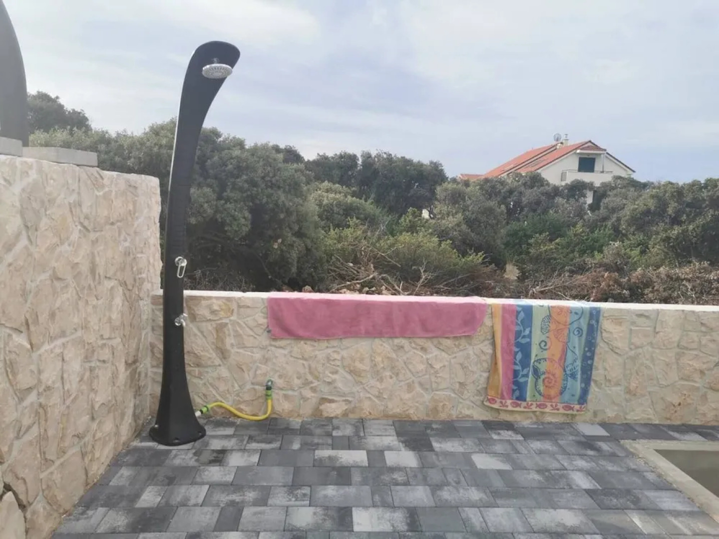 Luxurious 2-bed Appartment in Mandre With Pool