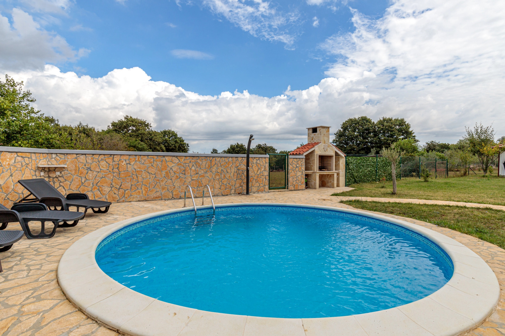 Pool & Spa House Betiga 2