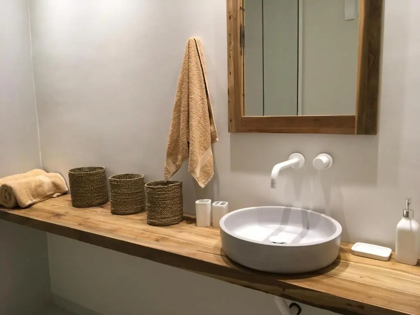 Arion Seaside Suites