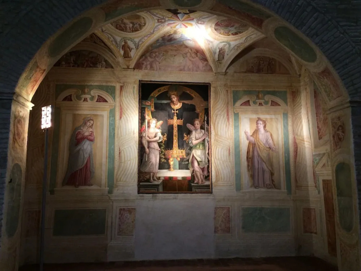 Fabulous Holiday Home With Wifi in Monte San Martino Italy