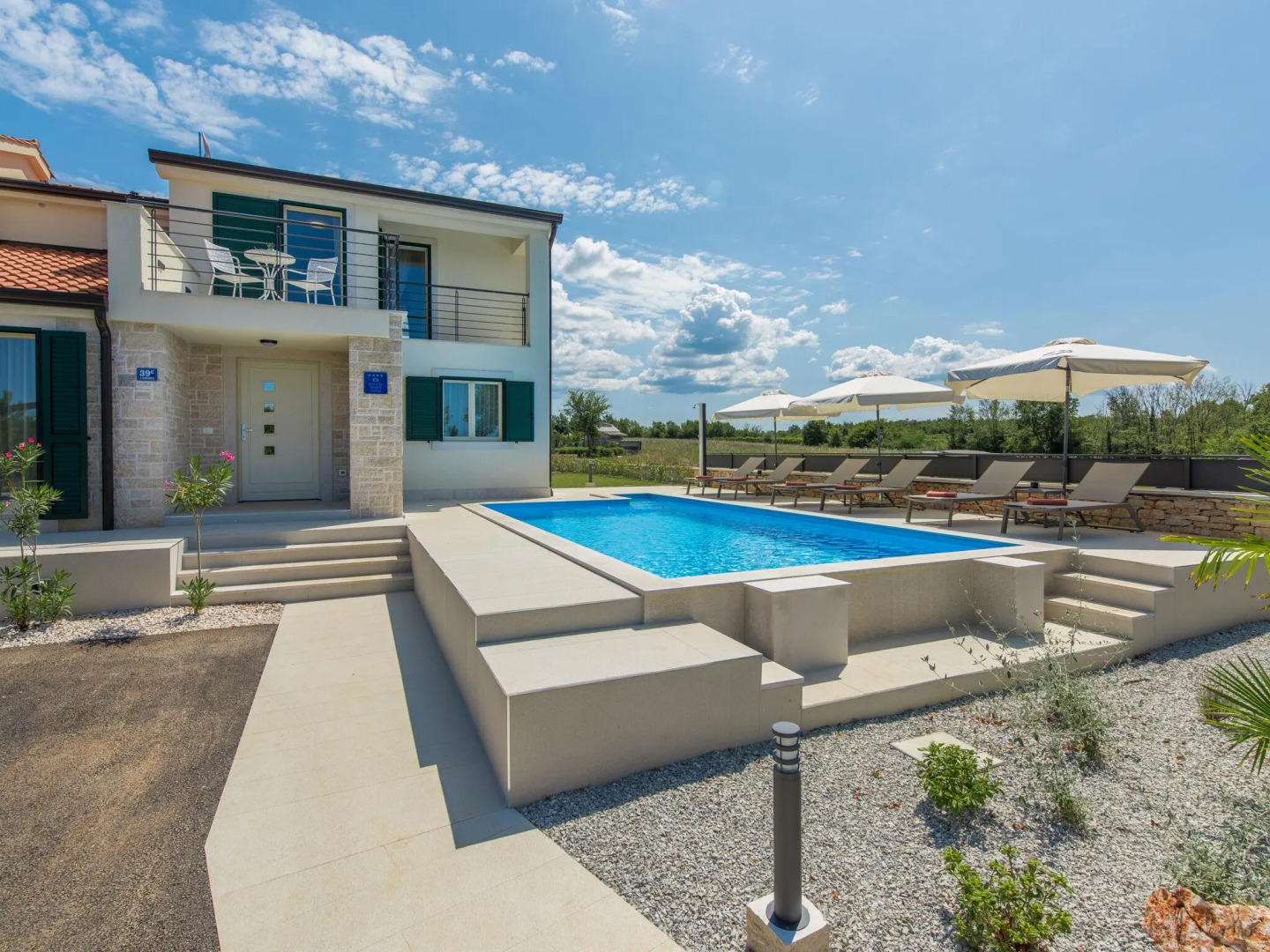 Holiday House  with private pool in a quiet location with garden and grill