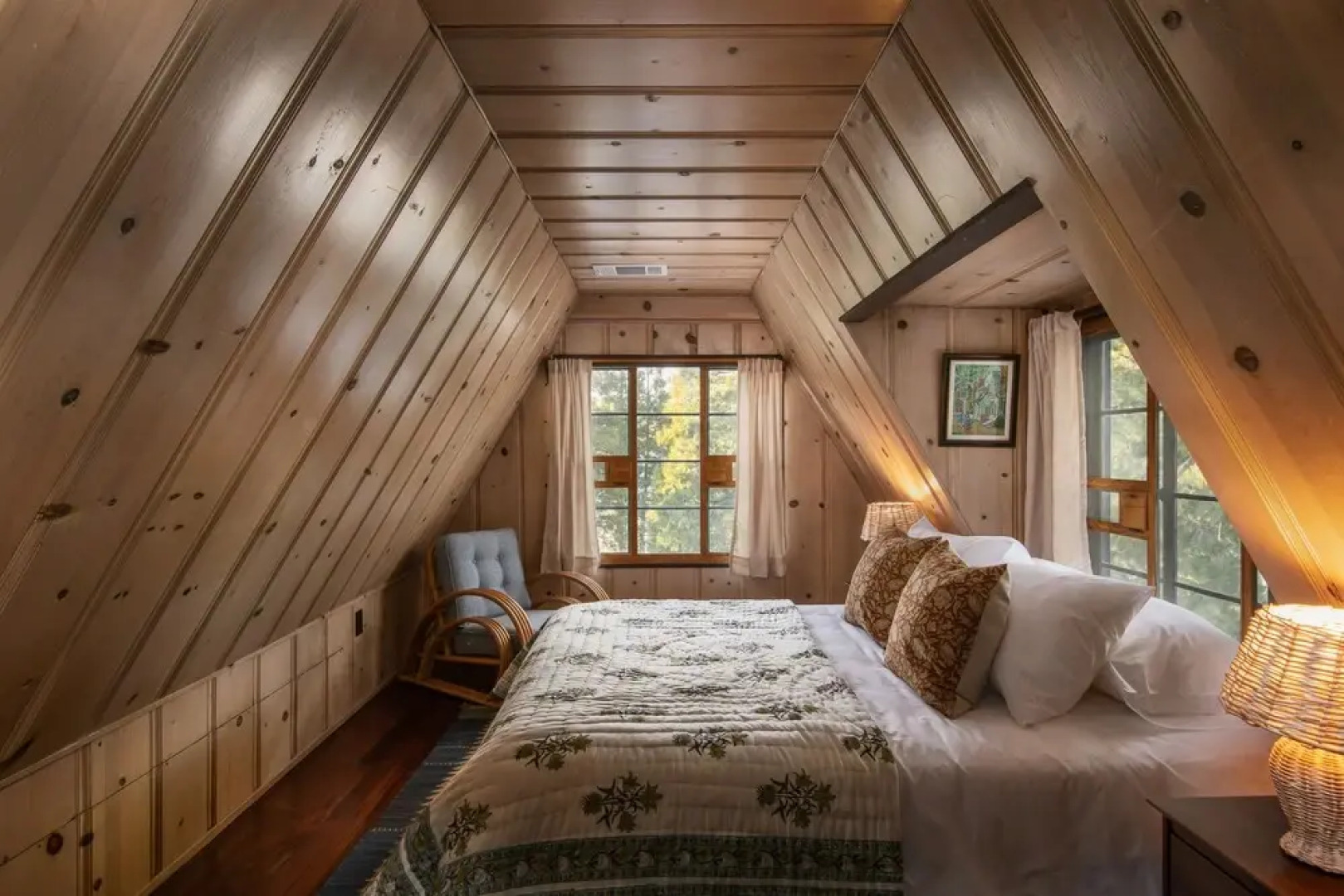 Cedar Pointe by Avantstay