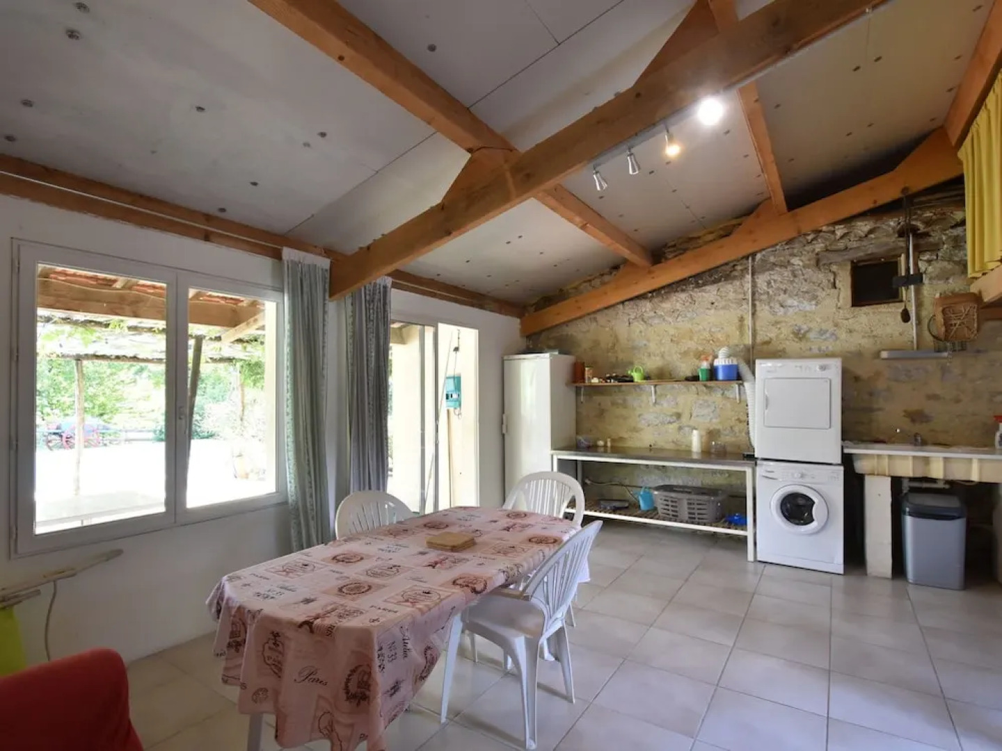 Cosy Authentic Holiday Home With Private Swimming Pool and Garden in Southern France