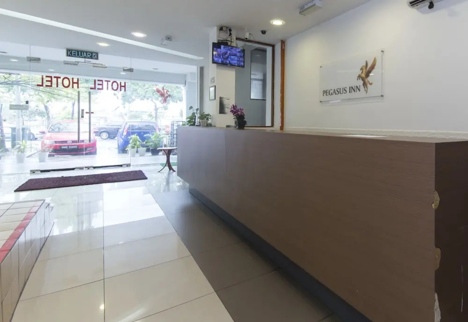 OYO 489 Pegasus Inn Hotel