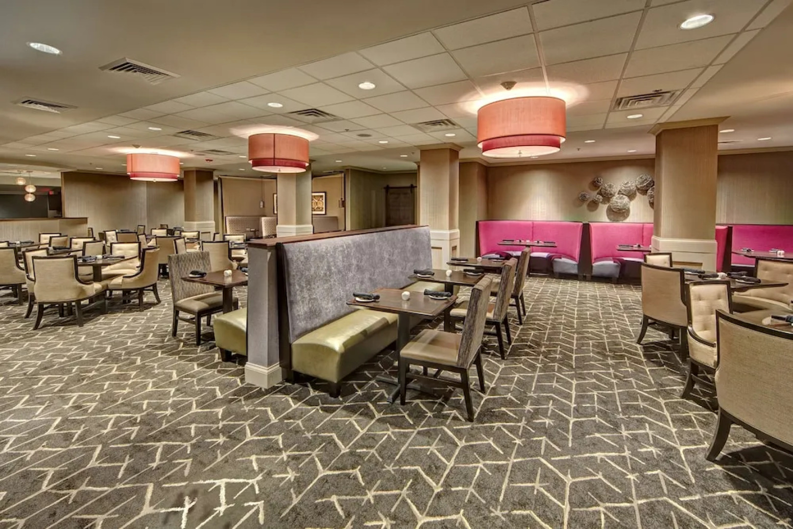 Garden Plaza Hotel Inn and Suites Decatur