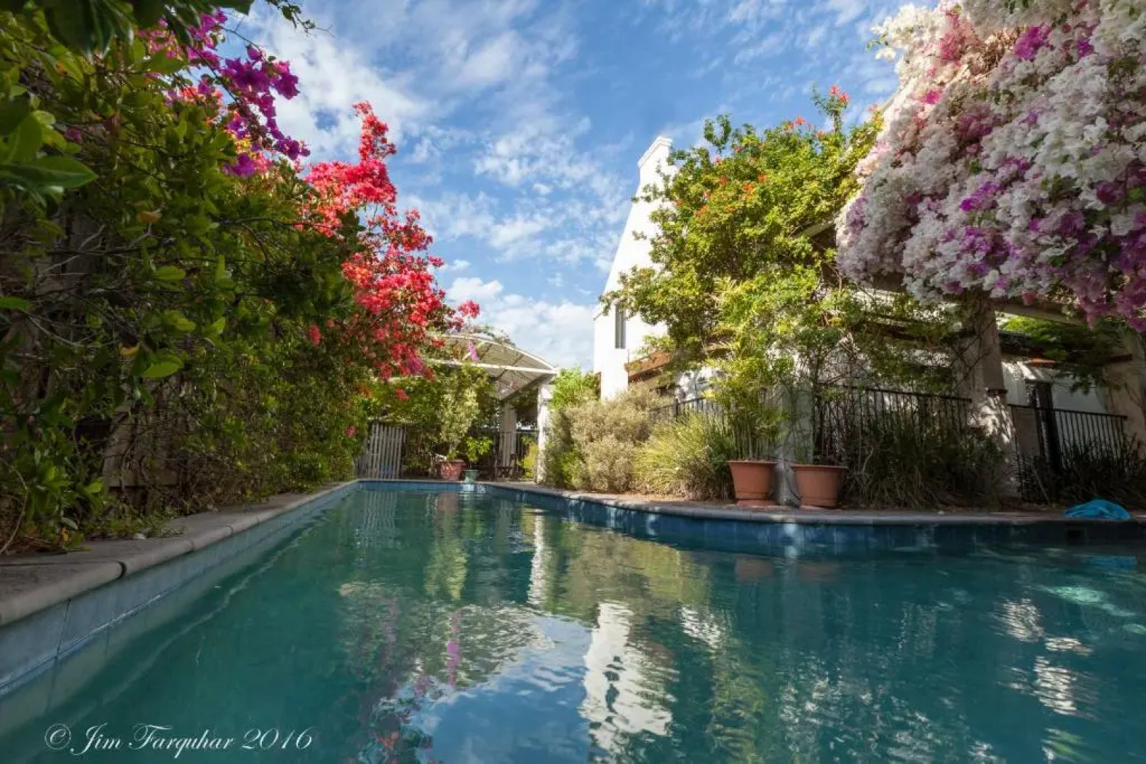 Aarn House B&B Airport Accommodation