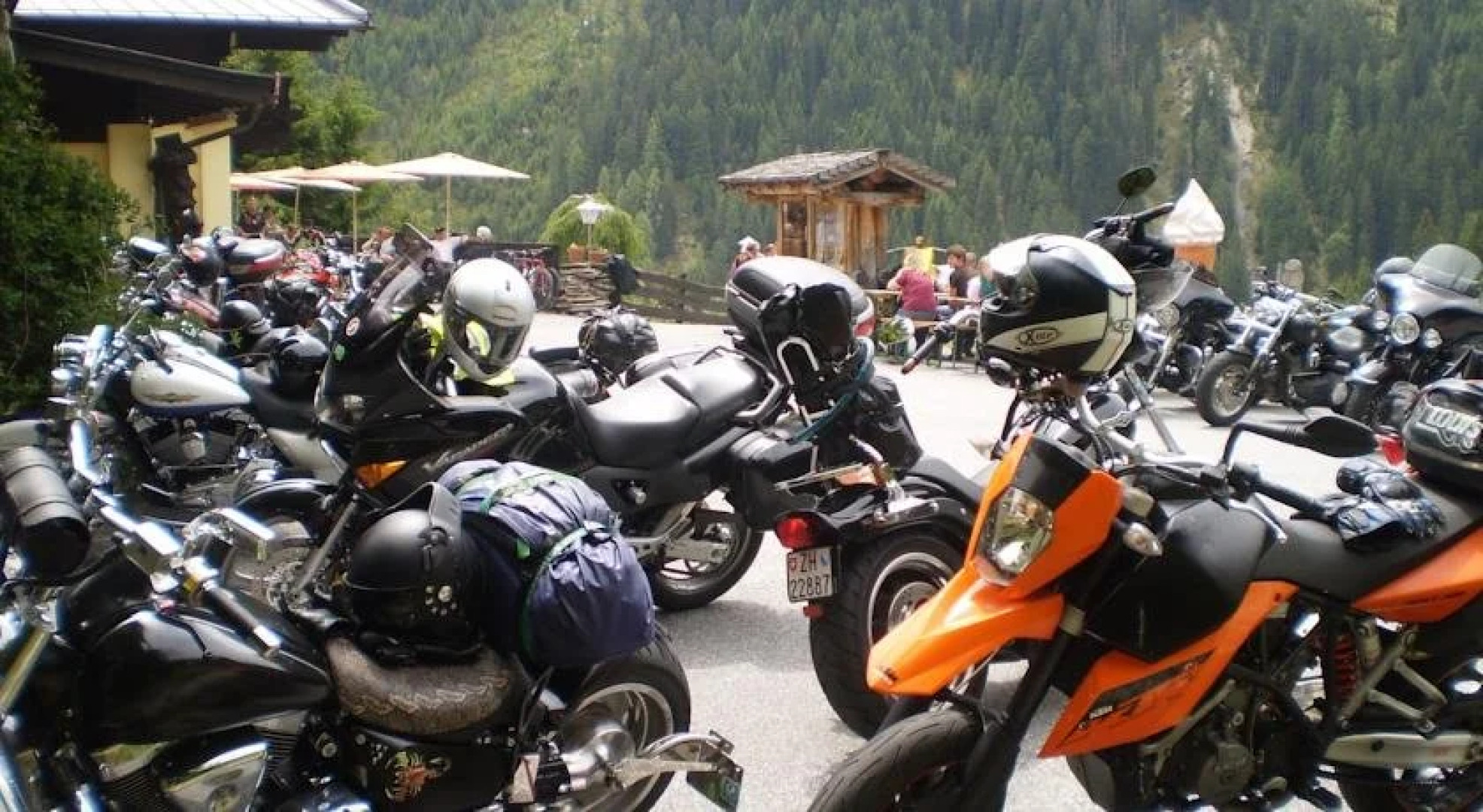 Almhotel Schönmoosalm