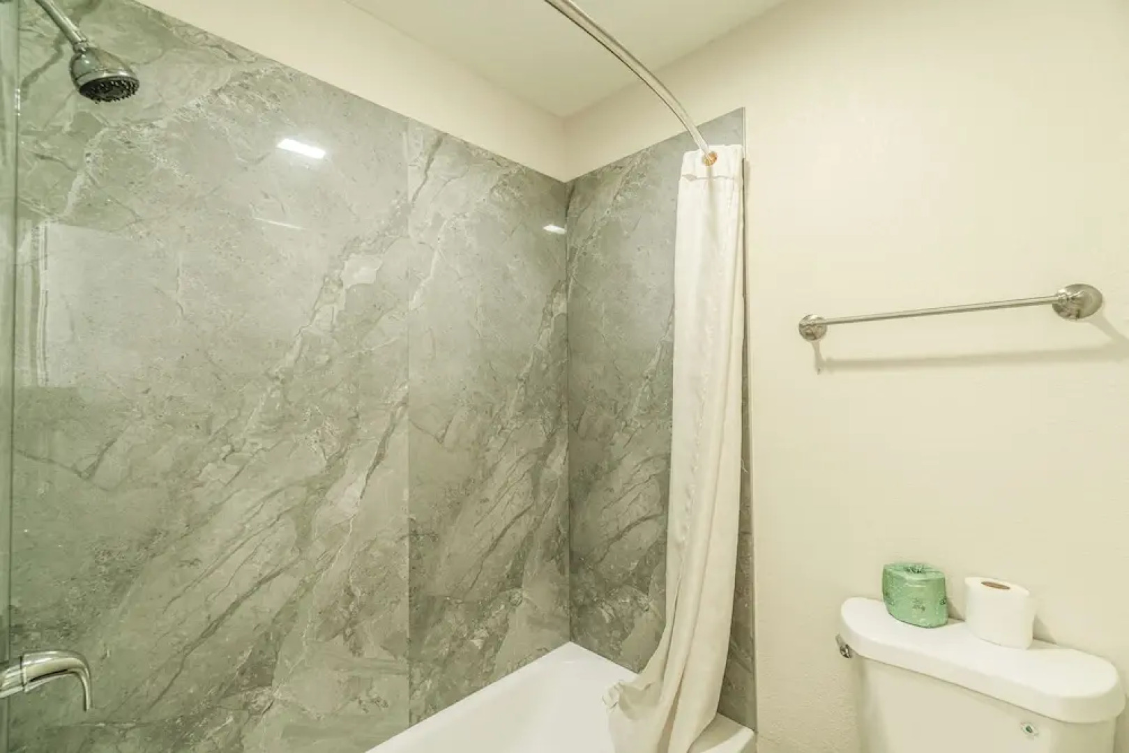 Regency Inn By OYO Rockdale TX