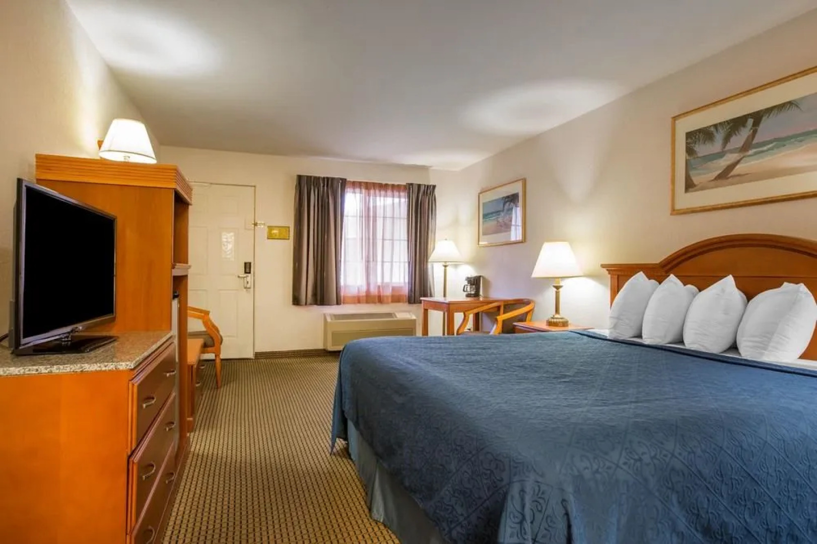 Quality Inn & Suites Redwood Coast