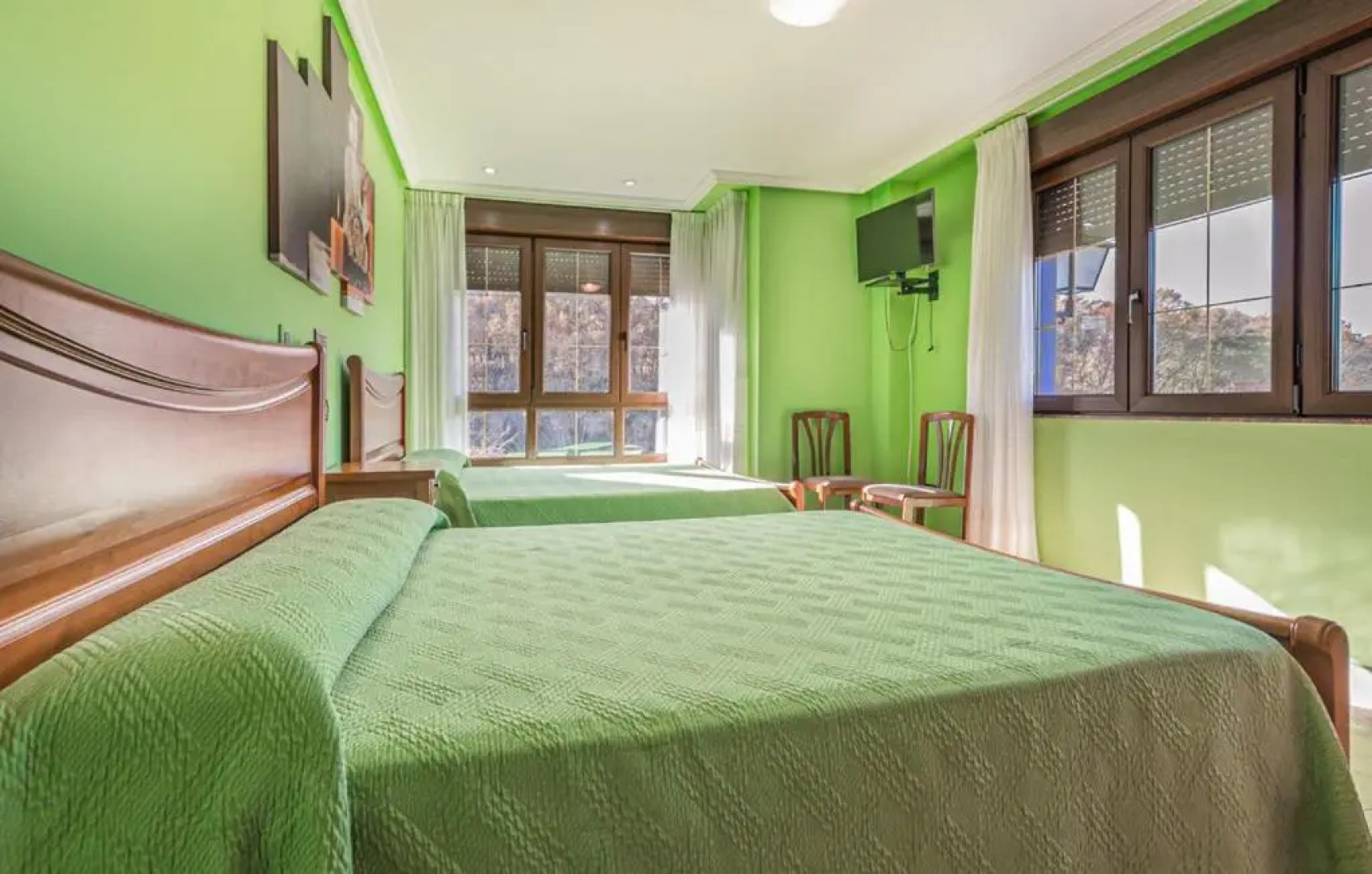 House with 5 Bedrooms in Sevares, with Wonderful Mountain View, Enclosed Garden And Wifi