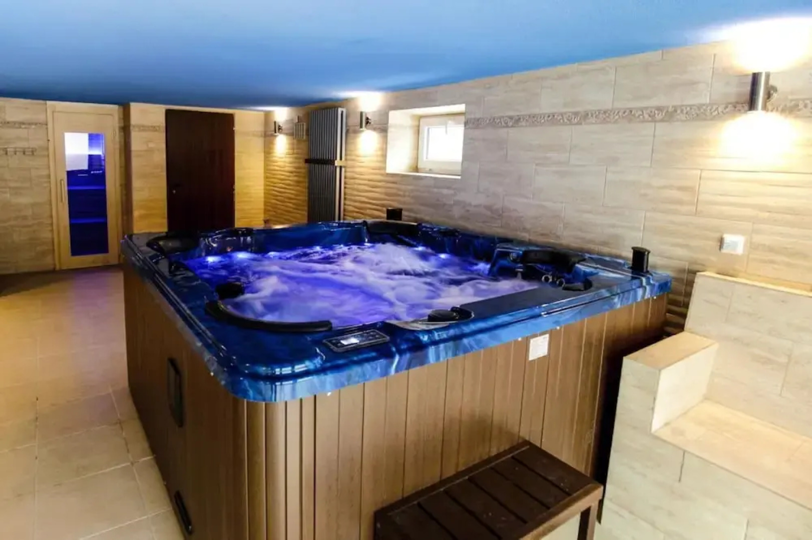 Villa in Frenstat Near Ski Resorts & Jacuzzi