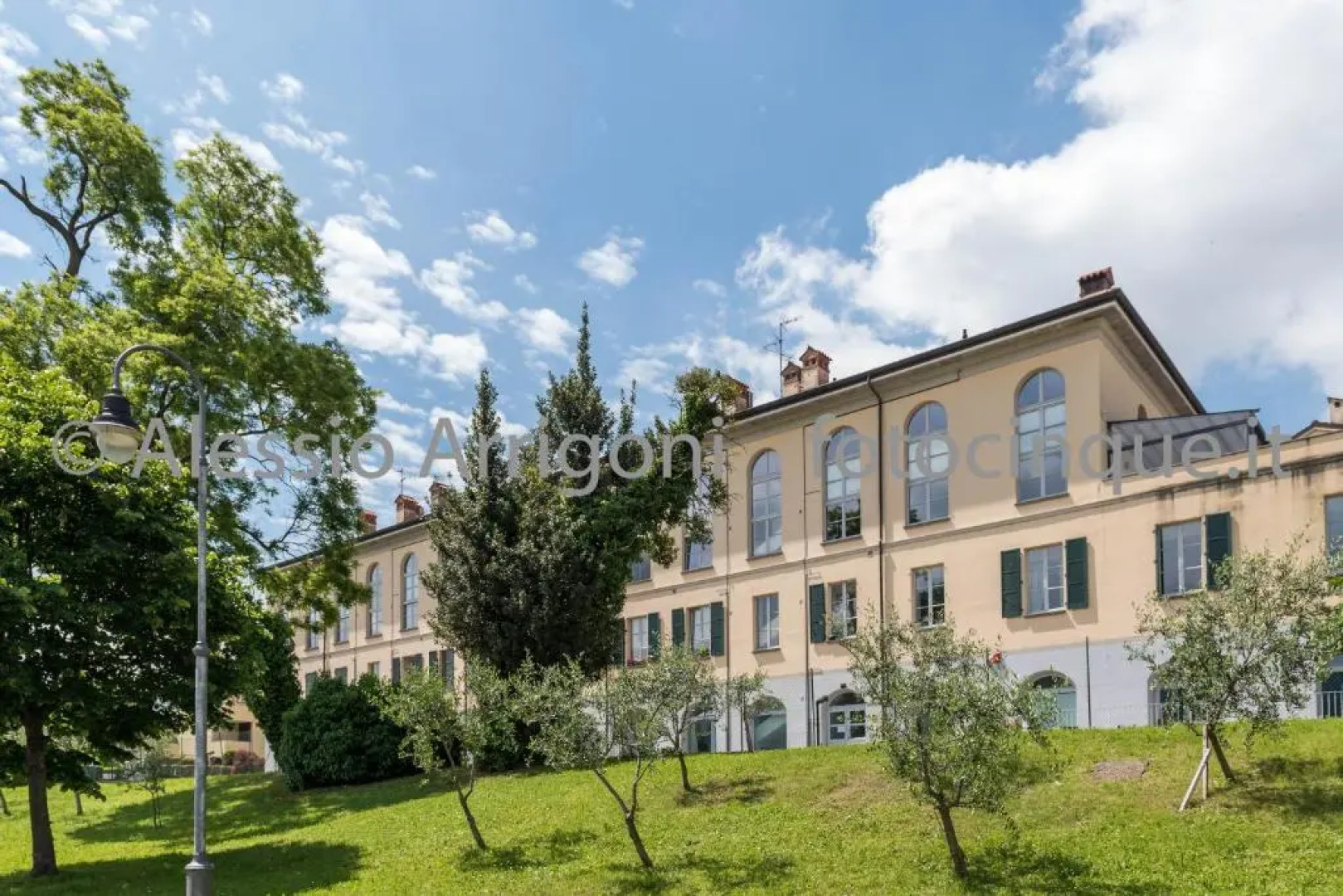 Bluelake Inn - Ostello