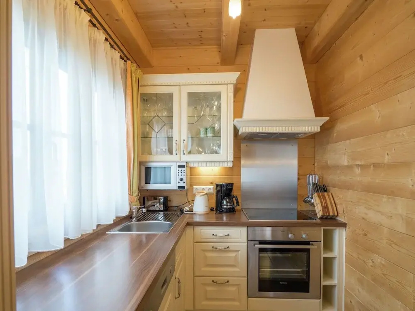 Luxury Chalet with Sauna in Koralpe near Ski Area
