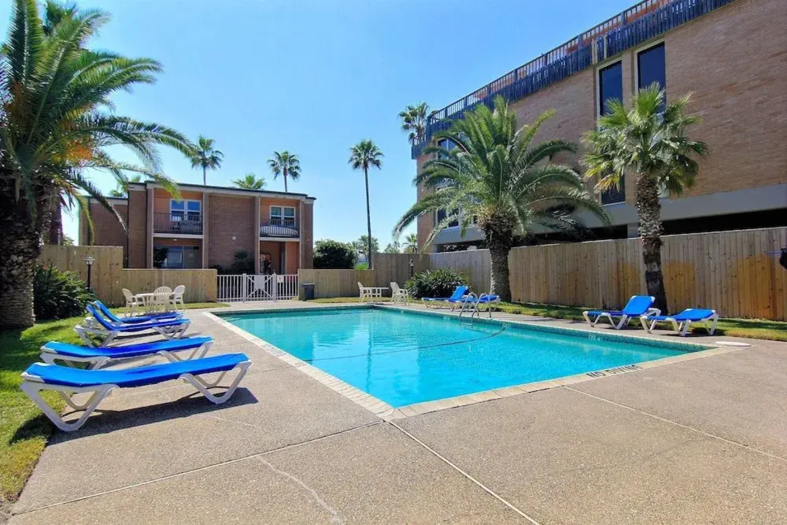 Channelview 213 2 Bedrooms 2 Bathrooms Condo