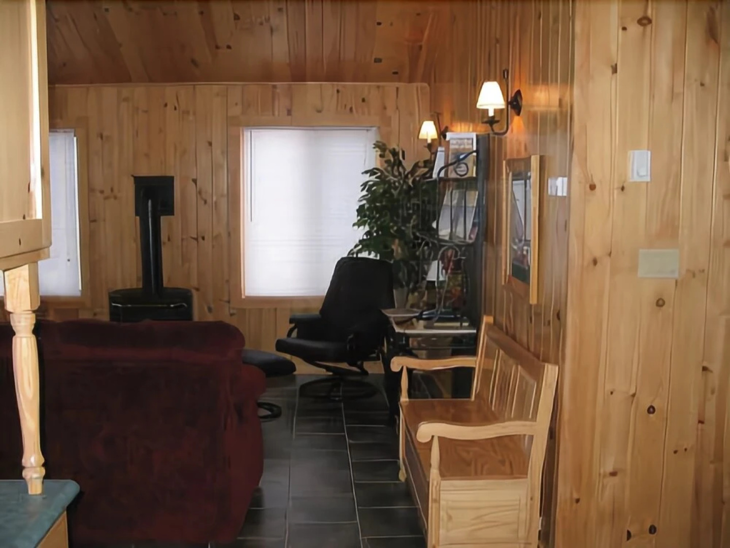 Cable Head Suites & Cottages