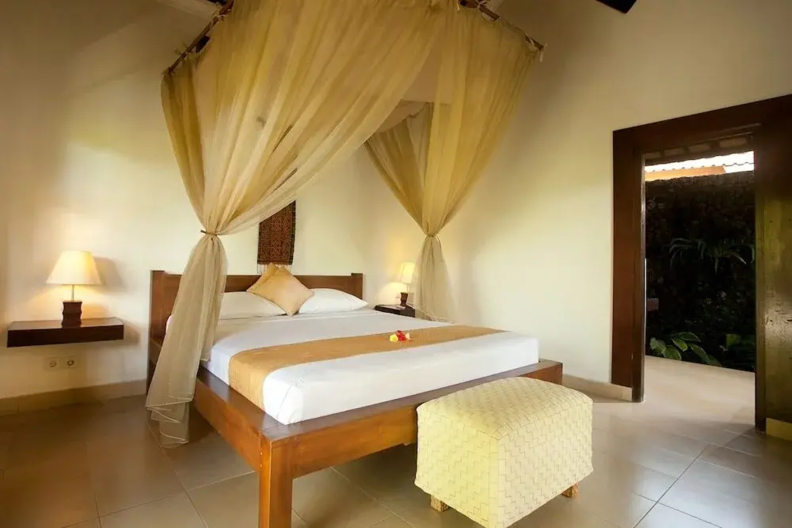 Bukit Temawang - Villa and Farm with Mt. Agung View