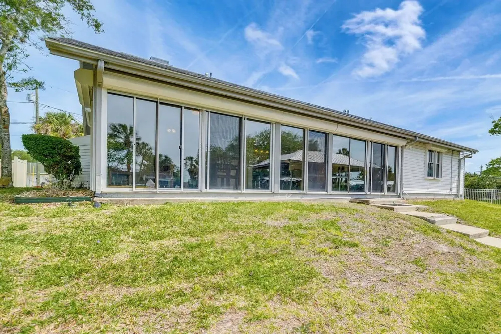 Crystal River Home: Water Views & Boat Dock!