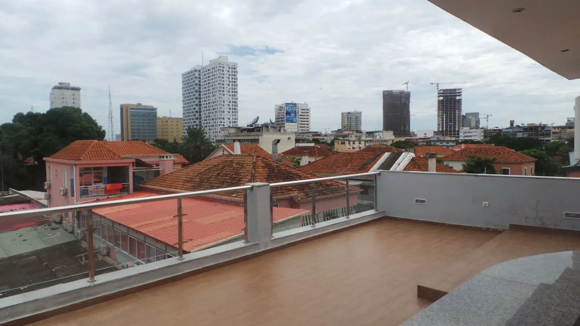 Luanda Plaza