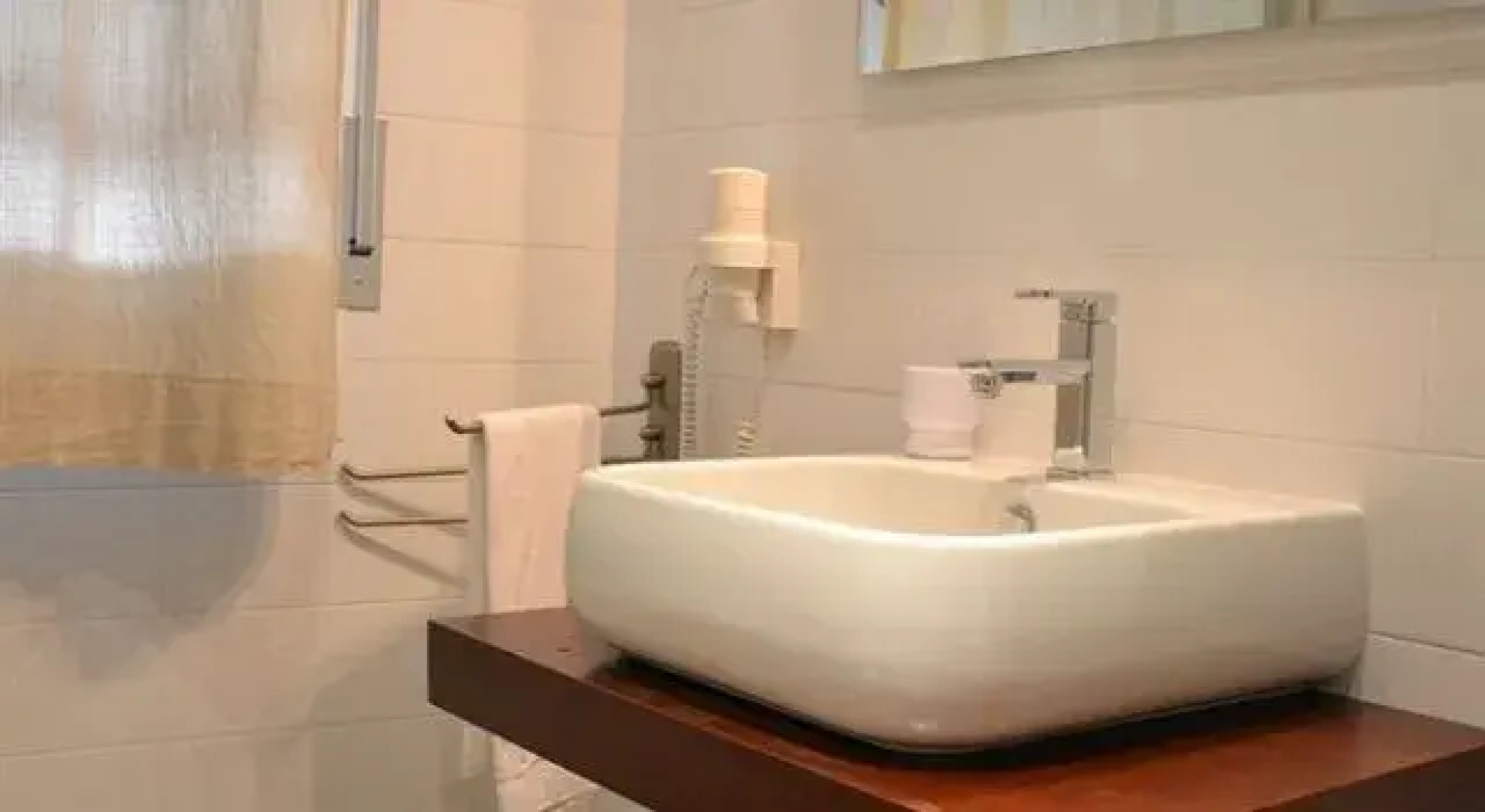 Mosaico Apartments