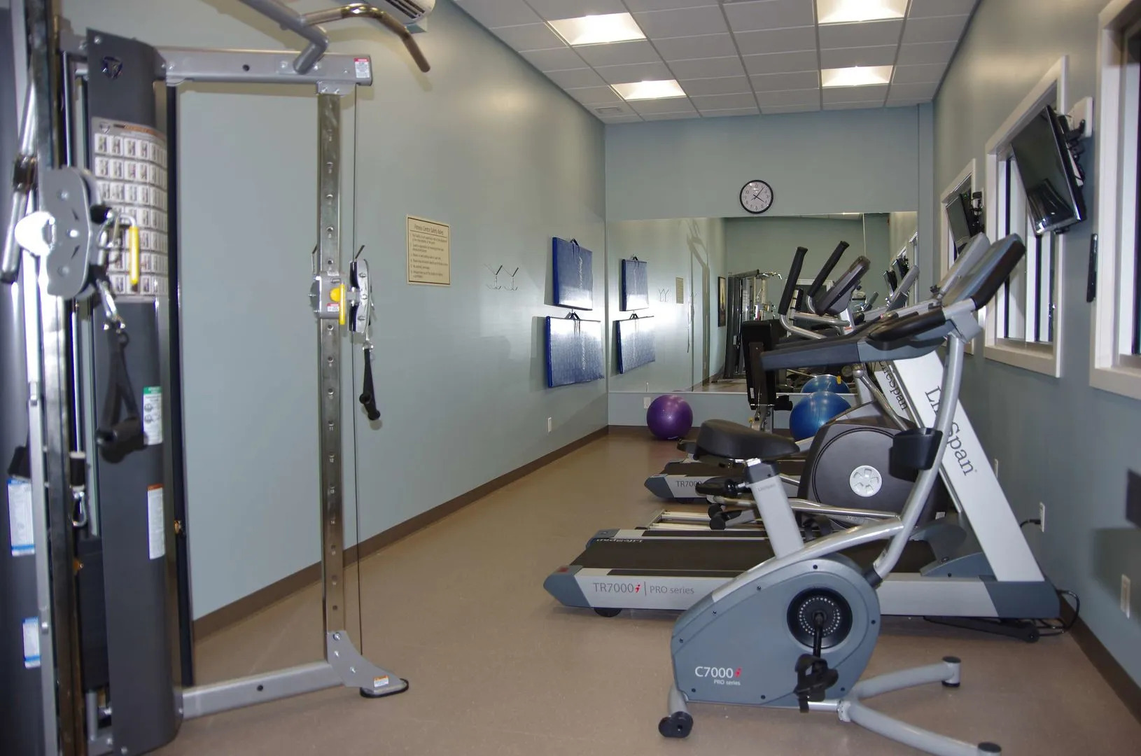 Best Western Plus Lacombe Inn & Suites