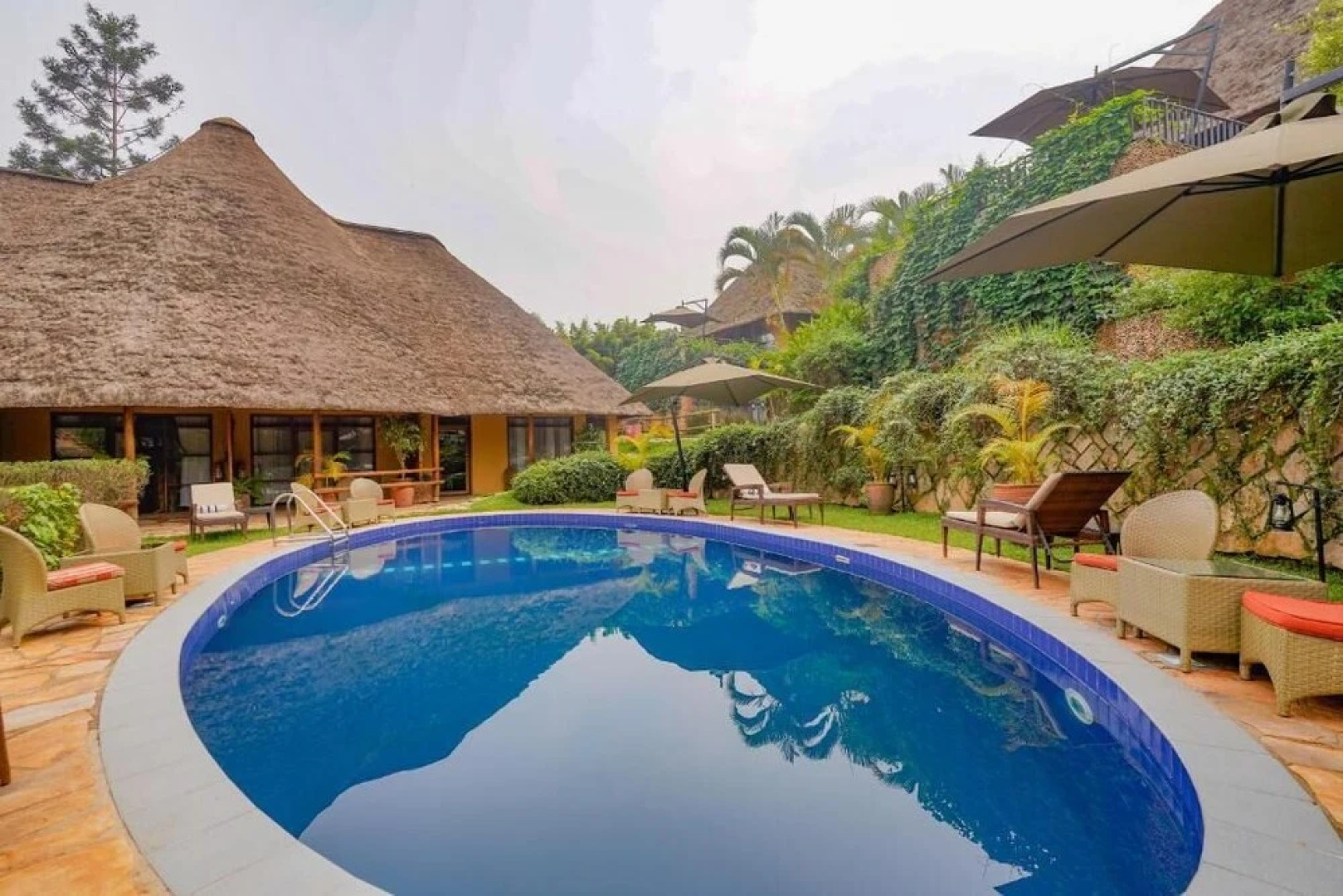 Le Petit Village Hotel & Spa