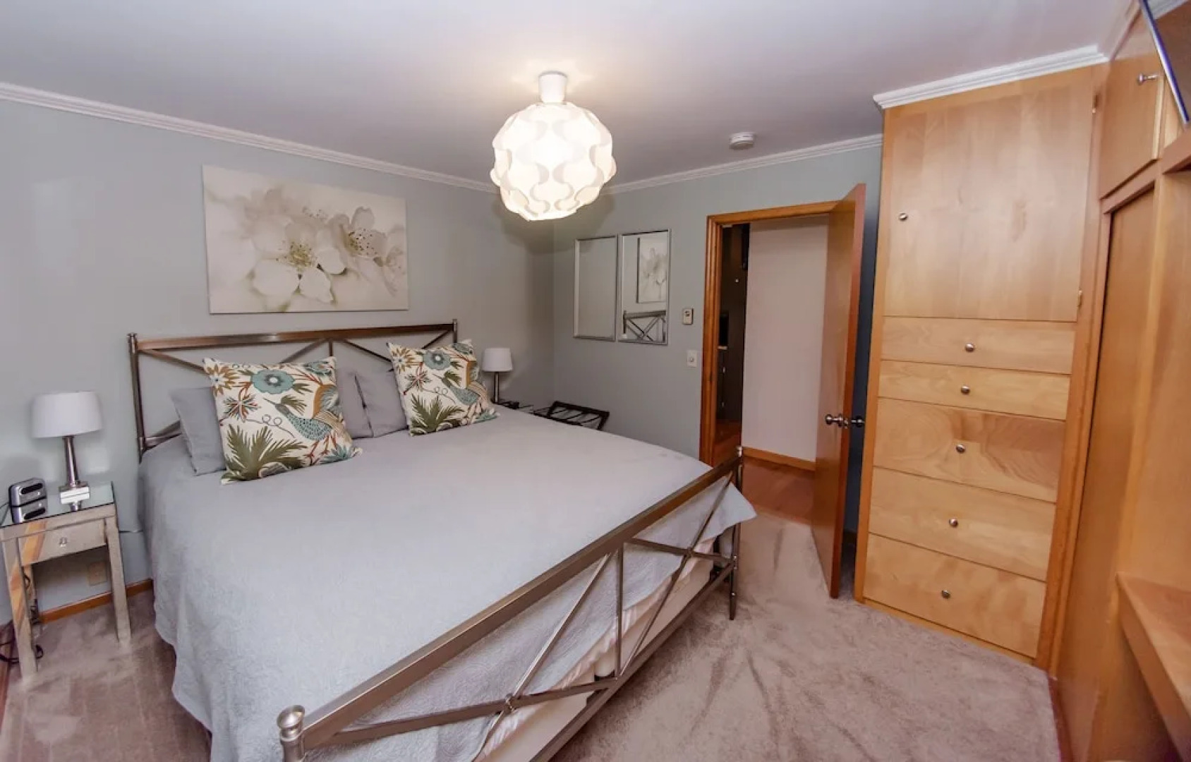 The Broadway Guest House