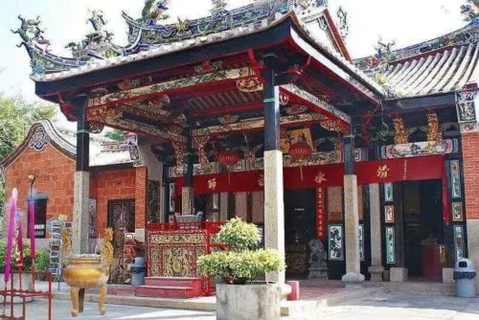 Easy Life Guest House