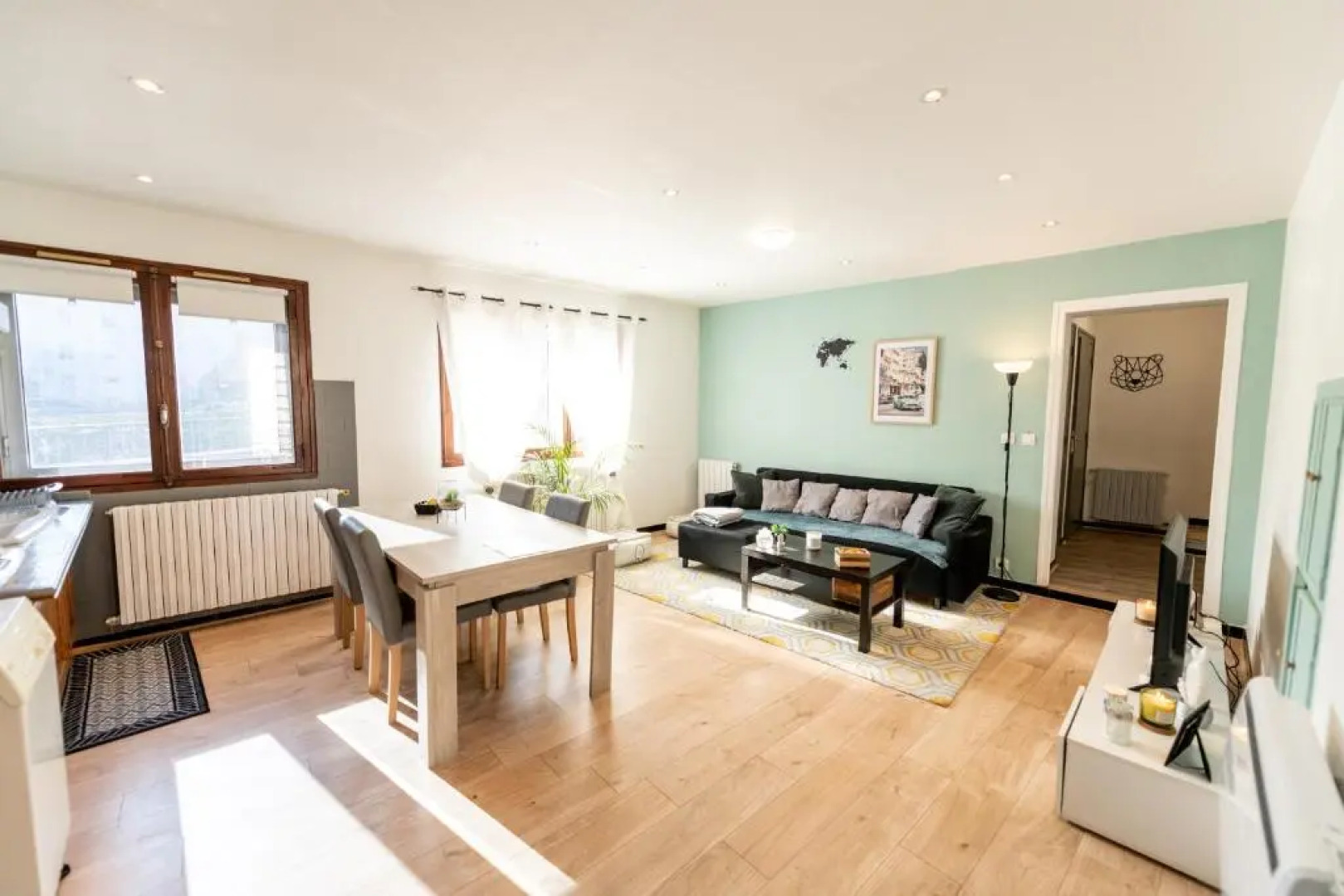 Aux portes de Lyon Tout confort emplacement idéale