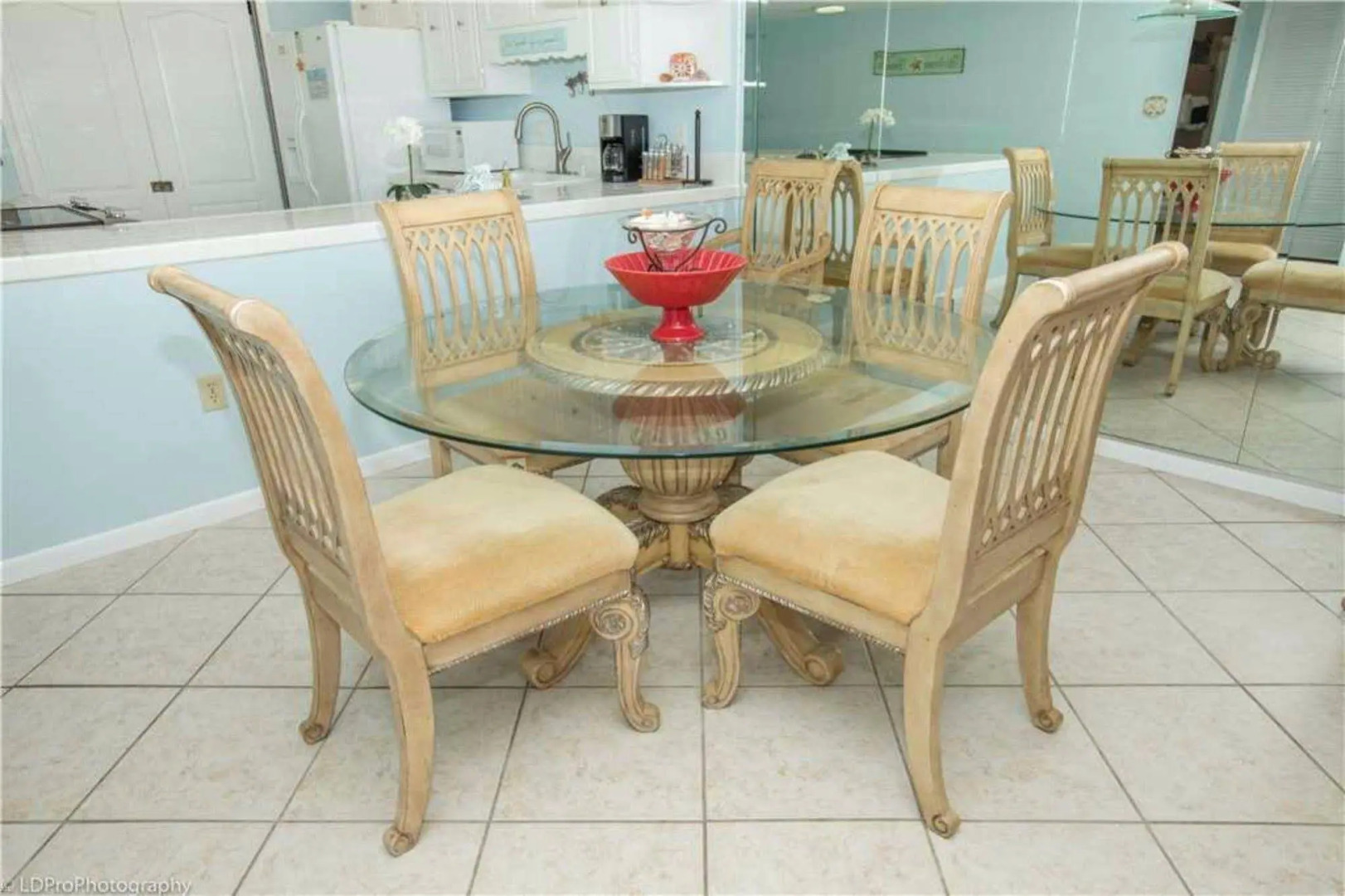 Shoreline Towers by Holiday Isle