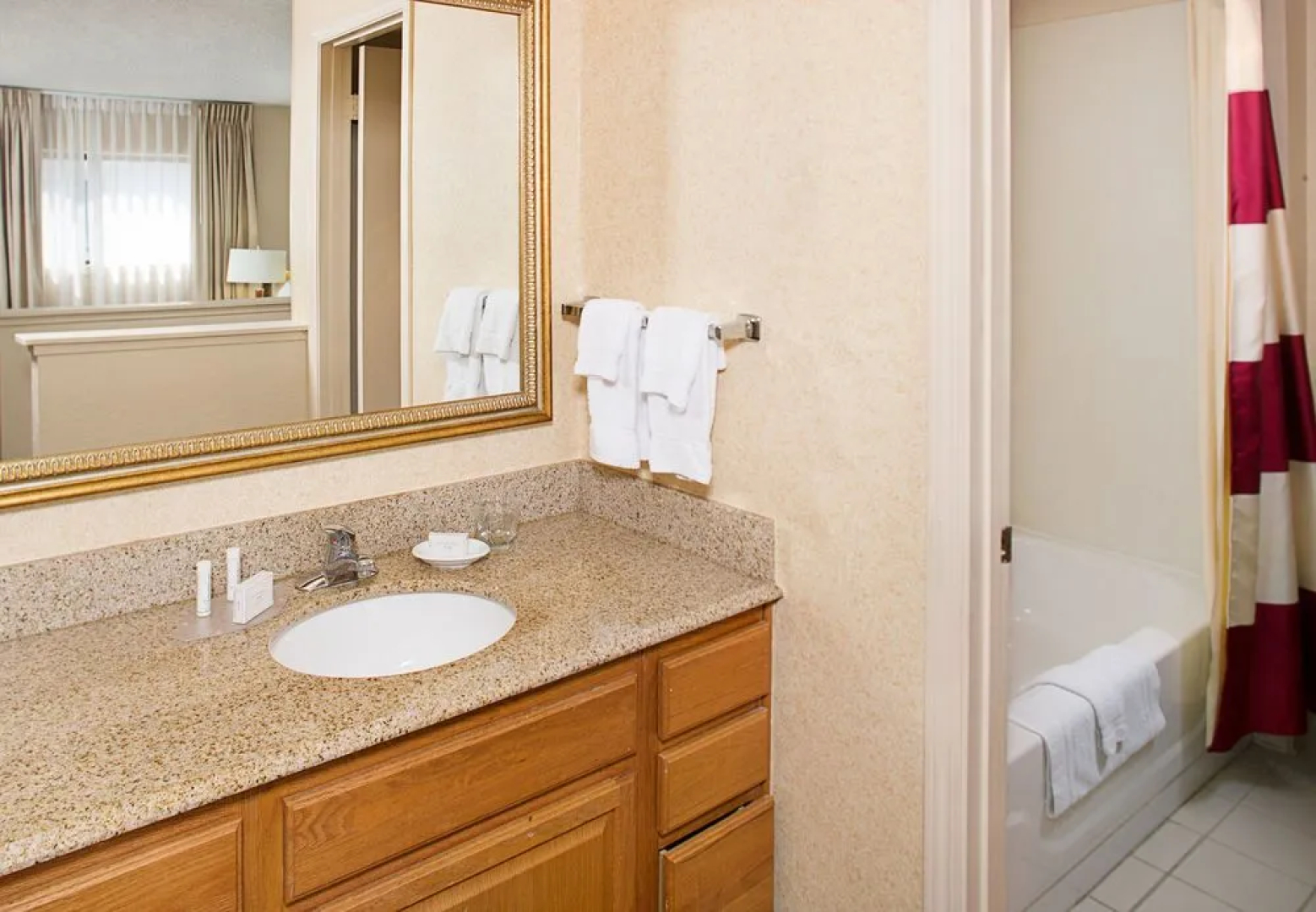 Residence Inn Detroit Troy/Madison Heights