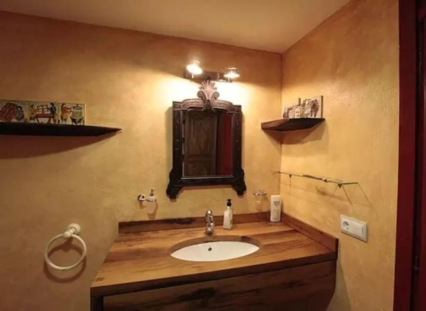 La casa blava del Segre