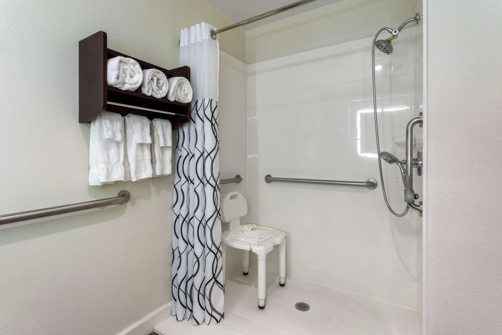 La Quinta Inn & Suites by Wyndham Columbus West - Hilliard