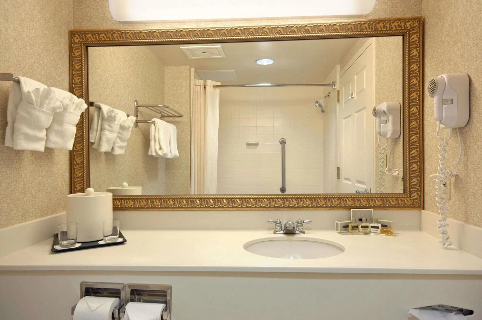 Holiday Inn Allentown-Bethlehem by IHG