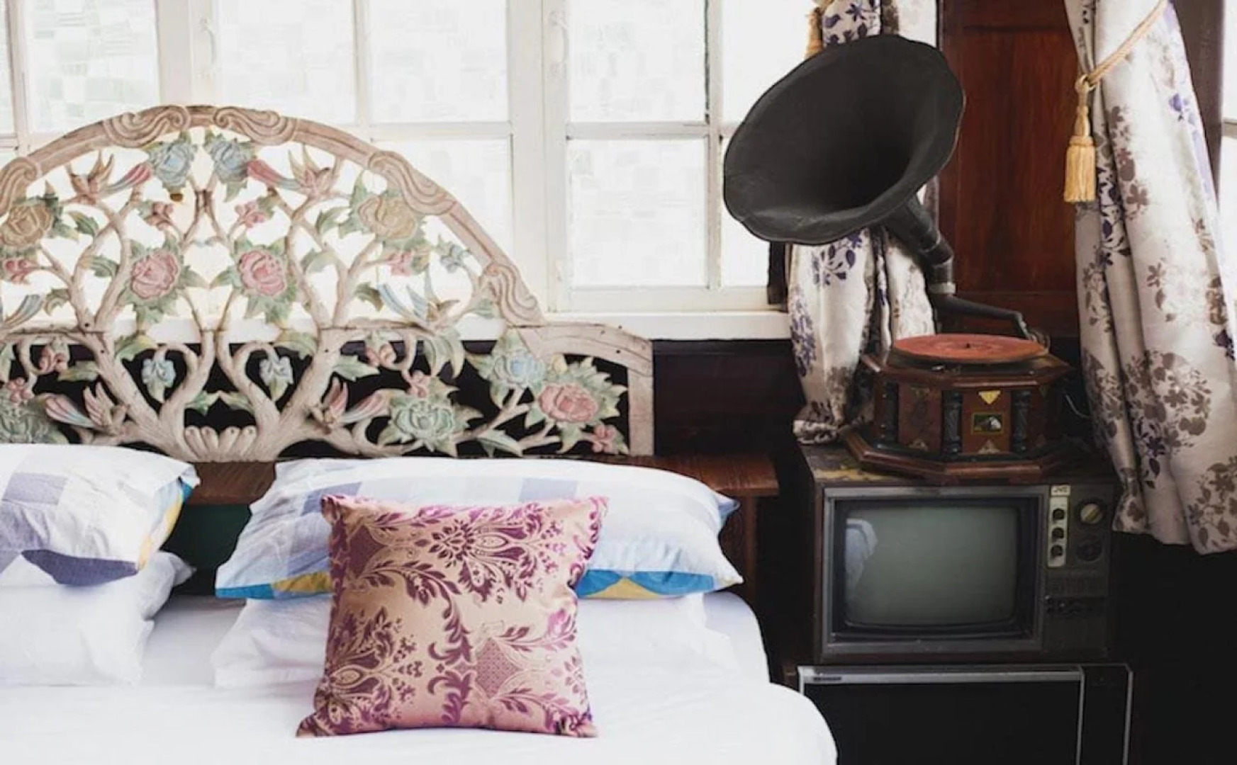 The Antique Riverside